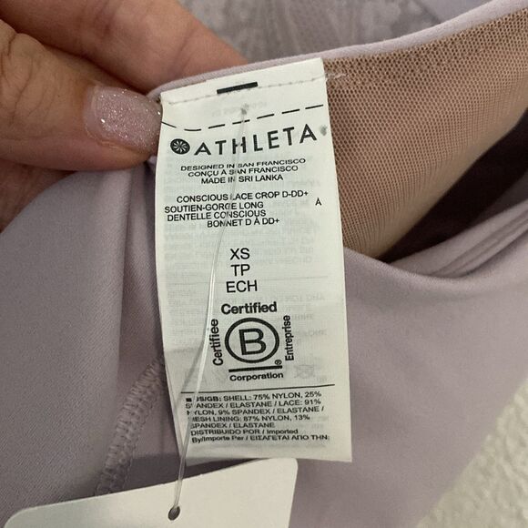 NWT- Athleta-Conscious Lace Crop Top Shasta Purple Built In Bra- Size XS - Picture 10 of 11